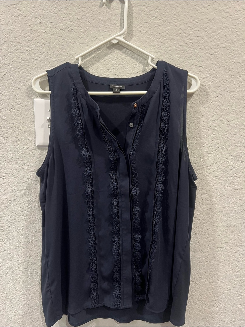 Ann Taylor Navy Sleeveless Lace-Trim Camisole